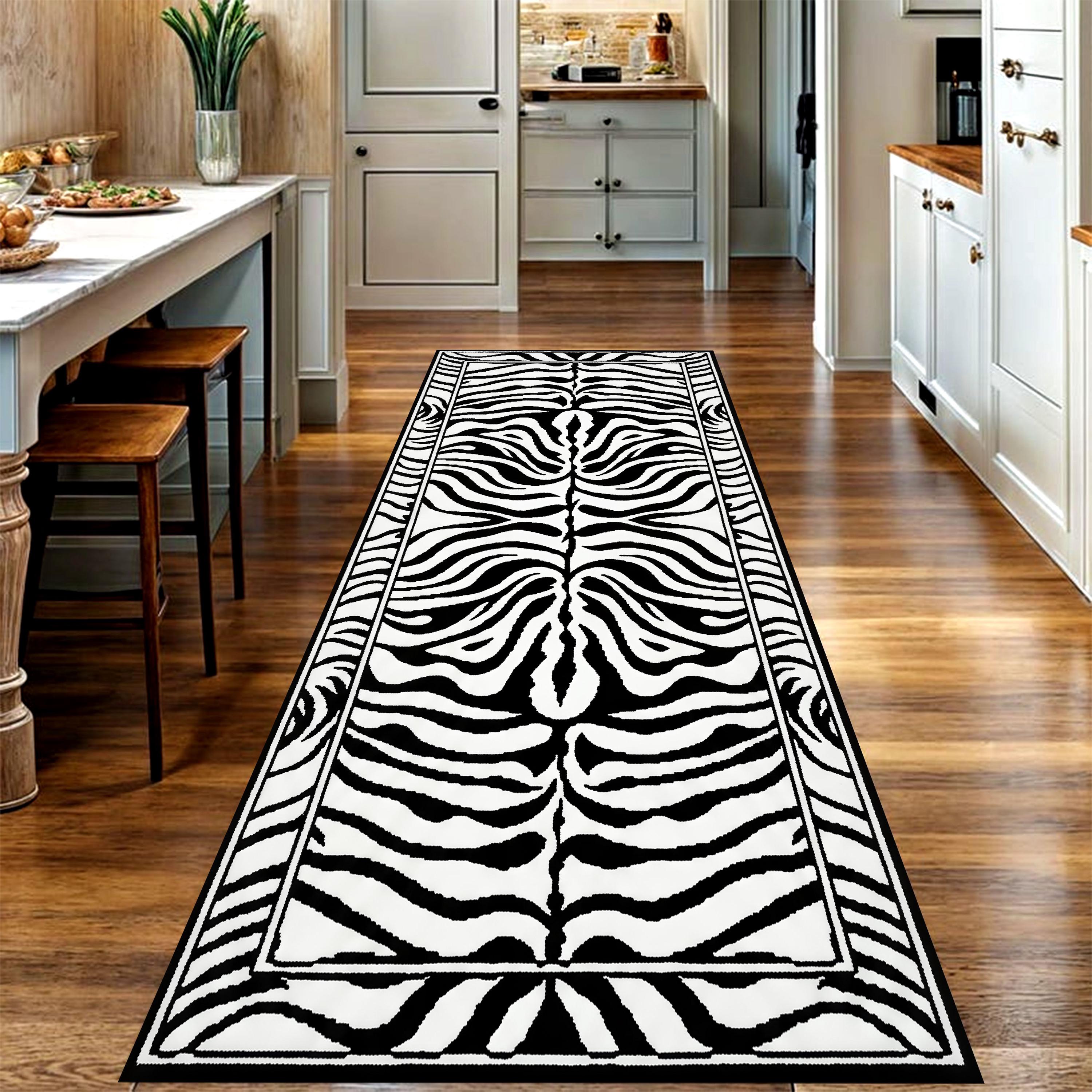 Black White Geometric Curve Lo – Commercial Kitchen Layout Design recenzja i cena